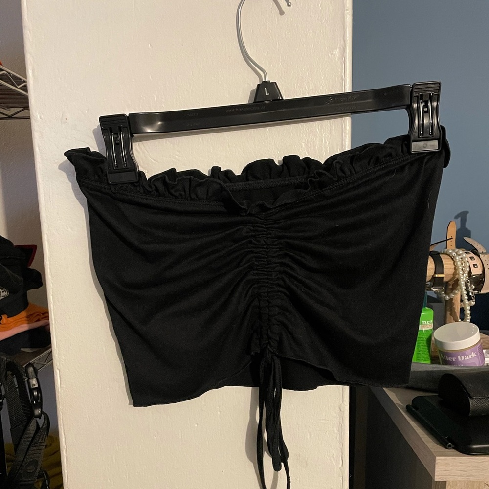 Ruched strapless crop top